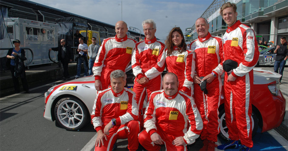 Beim Einsatz auf dem Nürburgring umfasste das Toyota Swiss Racing Team folgende Fahrer für die beiden GT86: von oben links: Christoph Wüest, Peter Wyss, Natacha Gachnang, Rolf Maritz, Lorenz Frey, Olivier Burri und Andreas Lanz. 